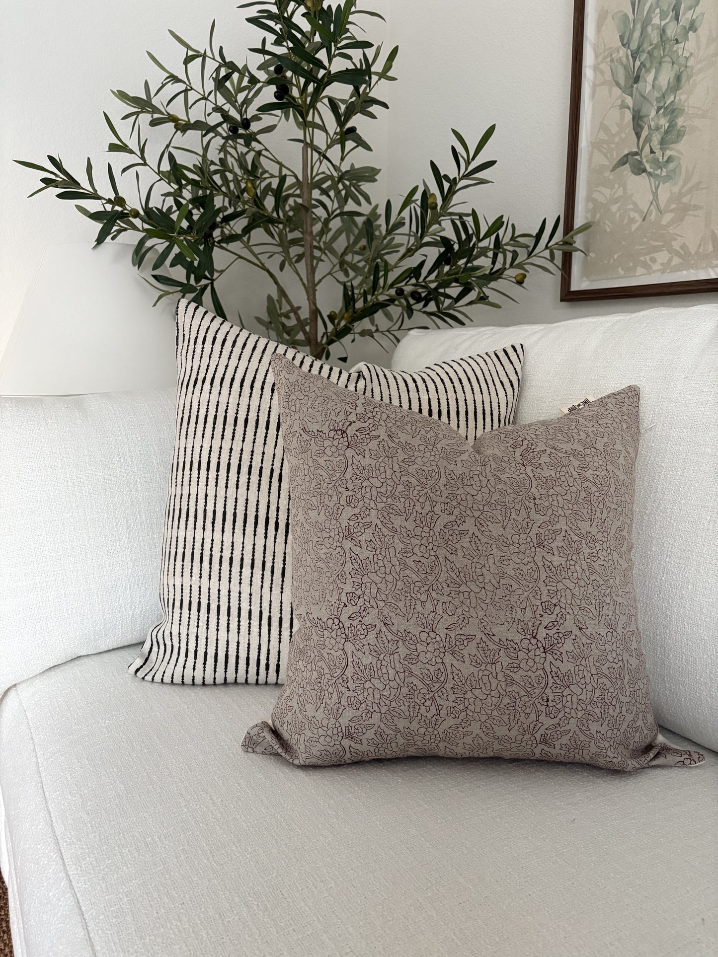 Arya - hand block printed linen pillow cover (red)