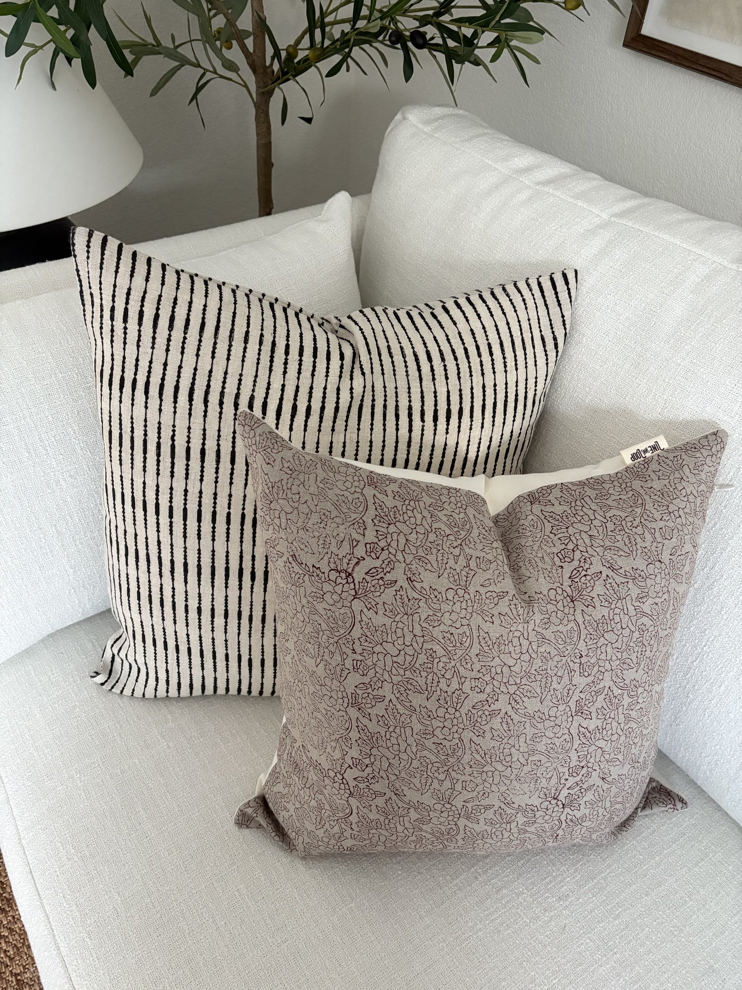 Arya - hand block printed linen pillow cover (red)