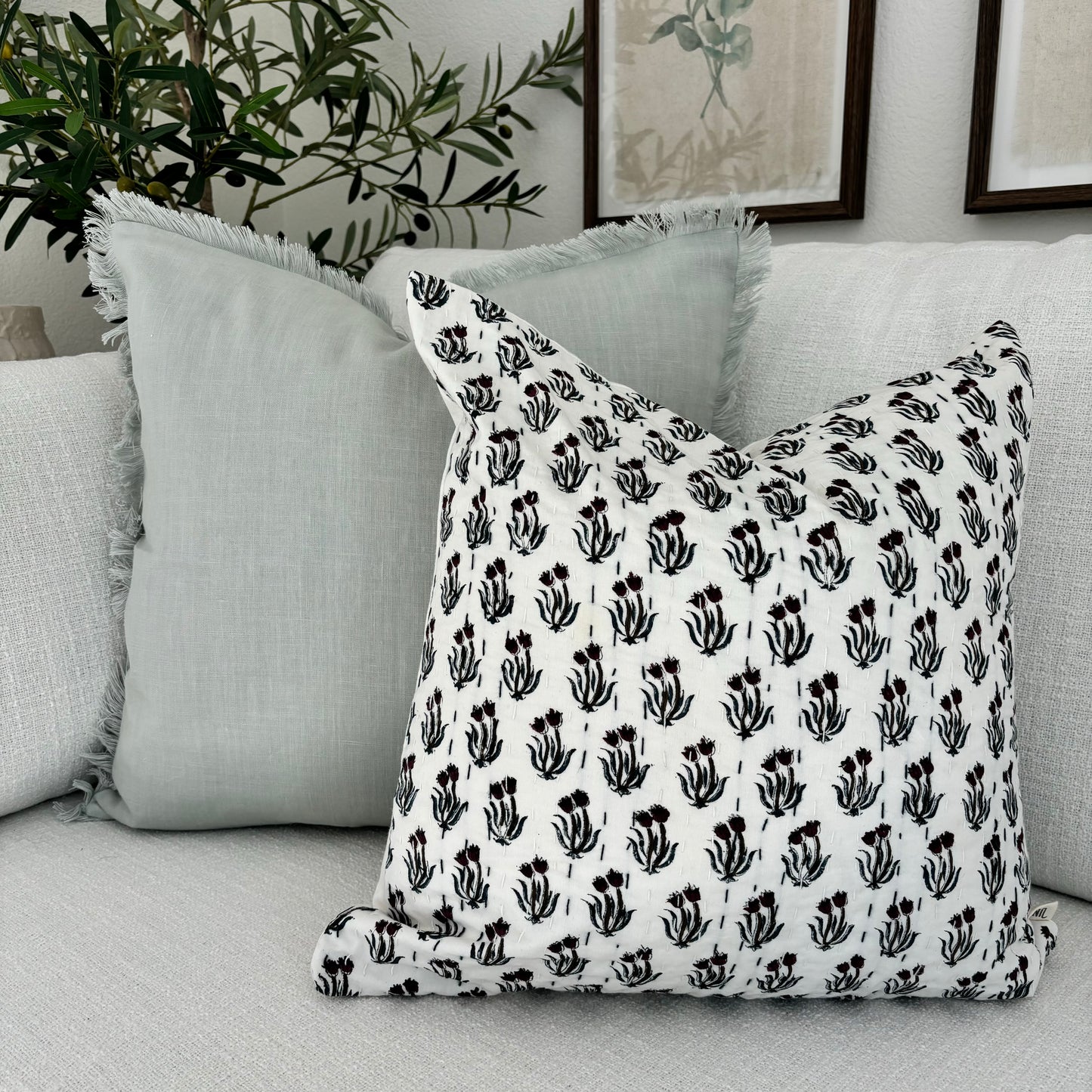 Louise - hand block printed pillow cover (red)