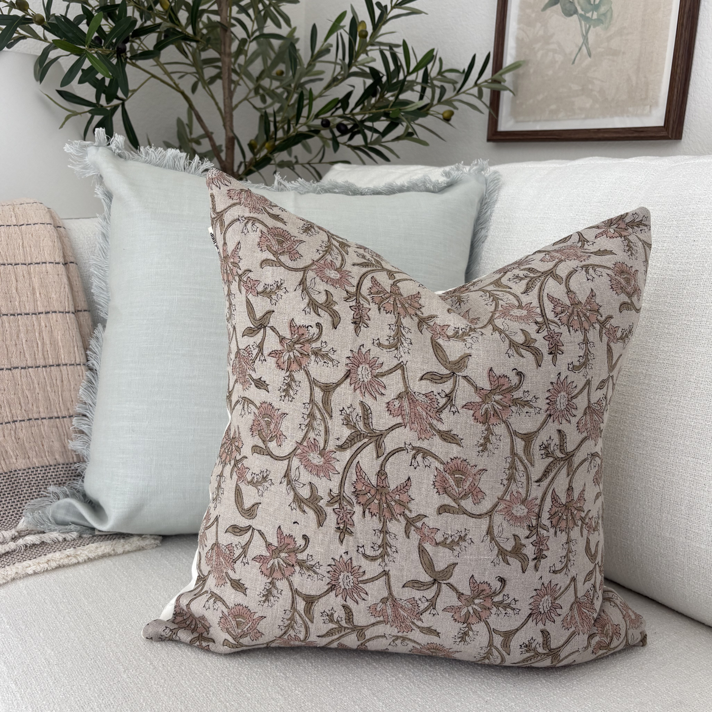 Floral pillow cover - blush pink and green (Winona)