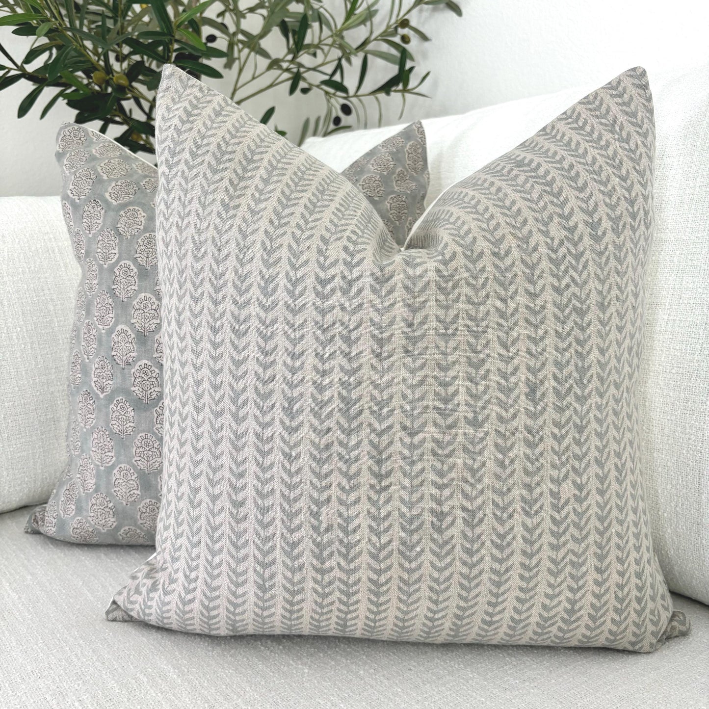Alba - hand block printed linen pillow cover (gray)