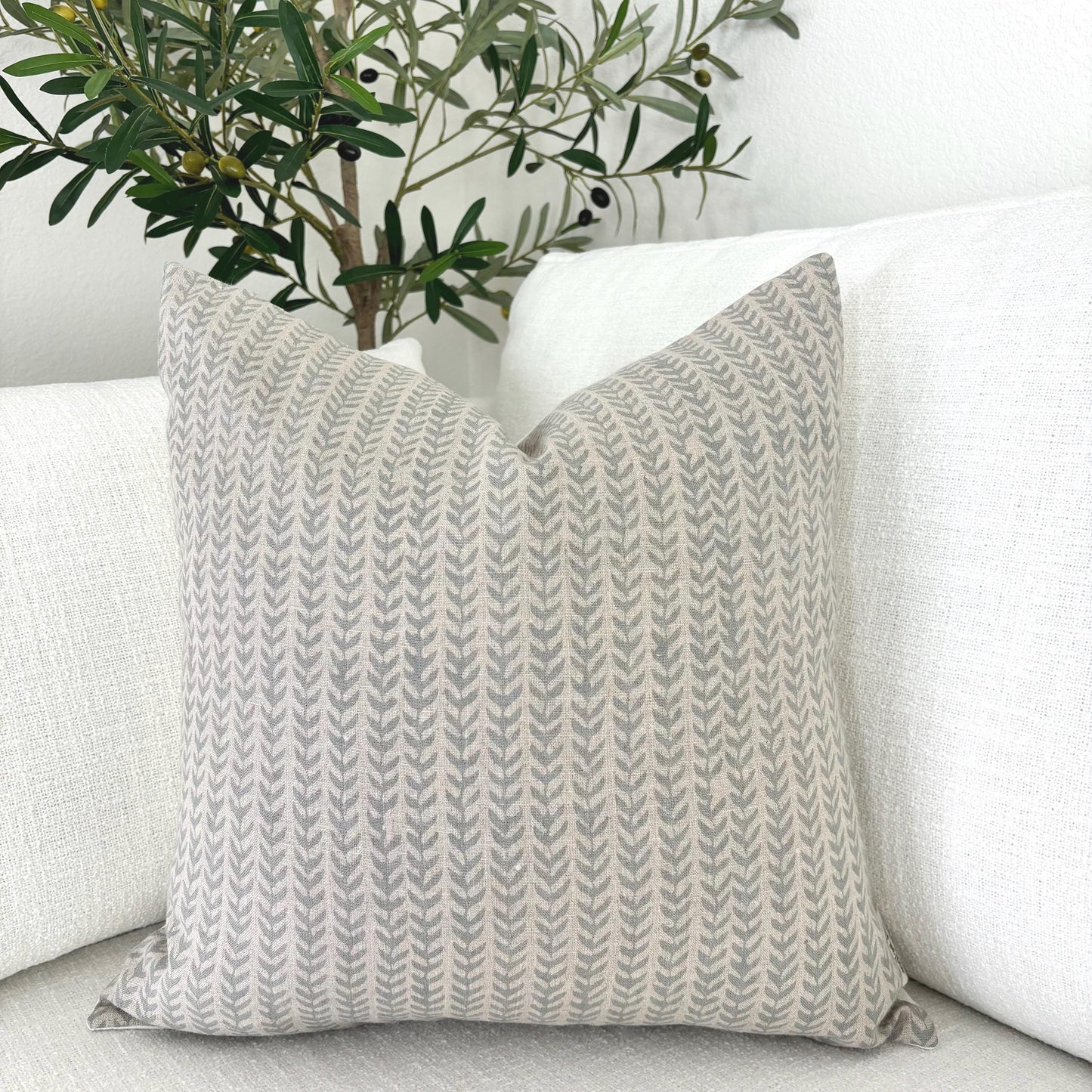 Alba - hand block printed linen pillow cover (gray)
