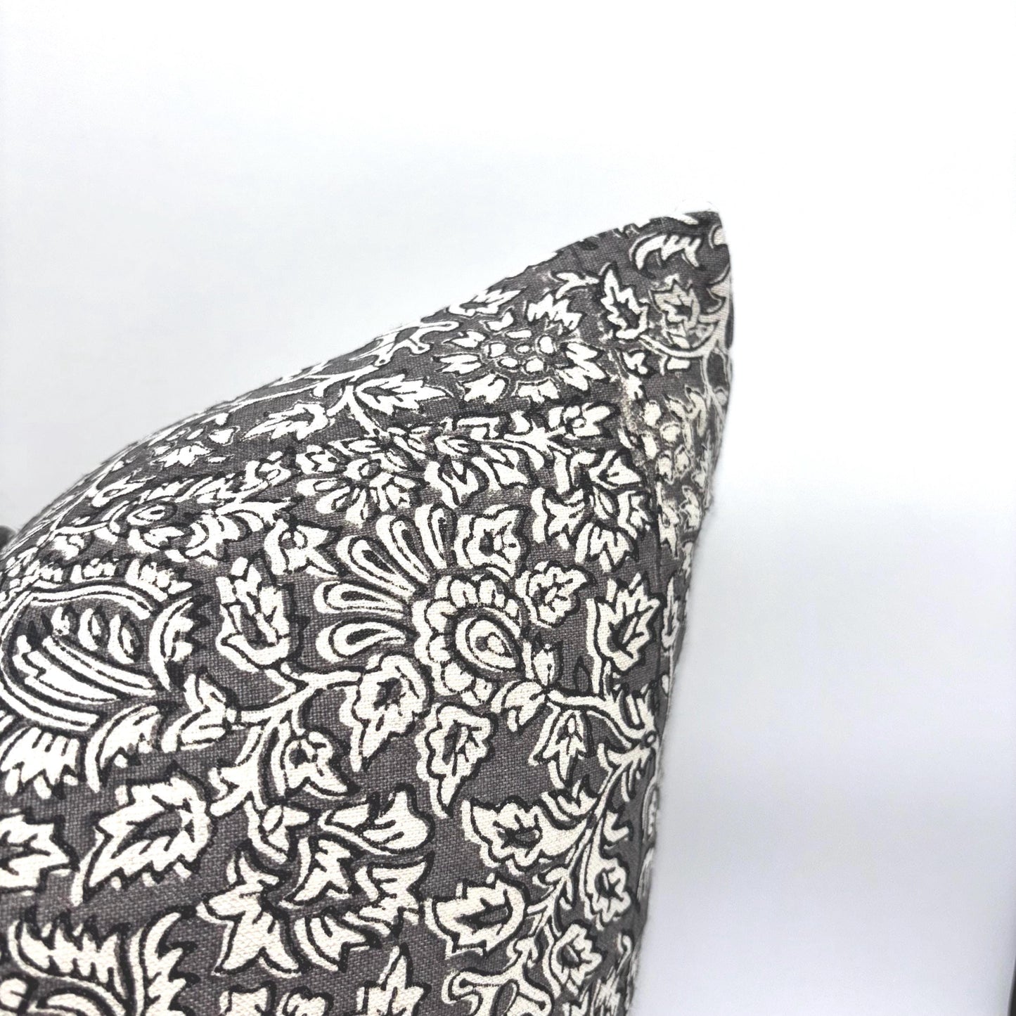 Elsa - hand block printed linen pillow cover (gray)
