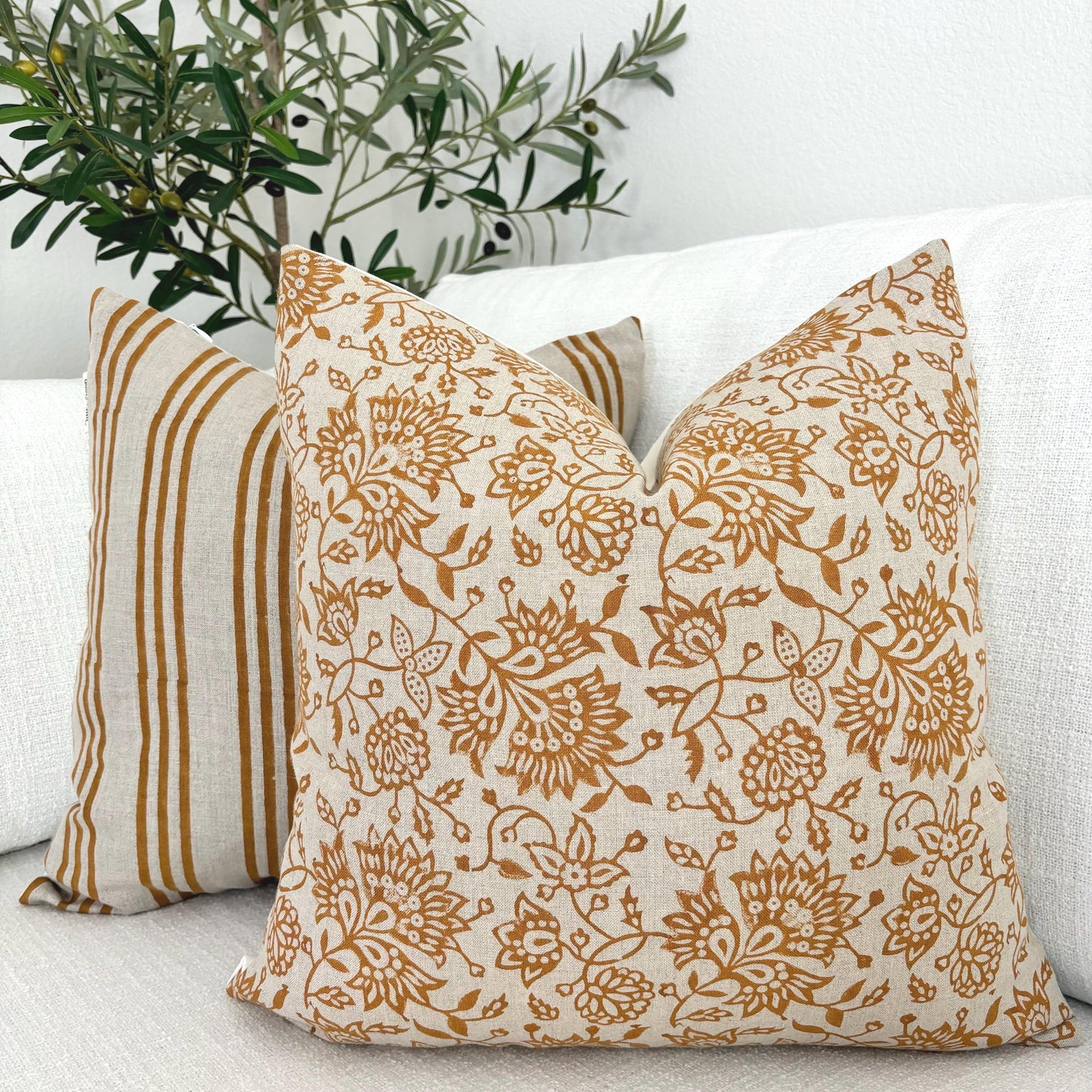 Alisha - hand block printed linen pillow cover (rust)