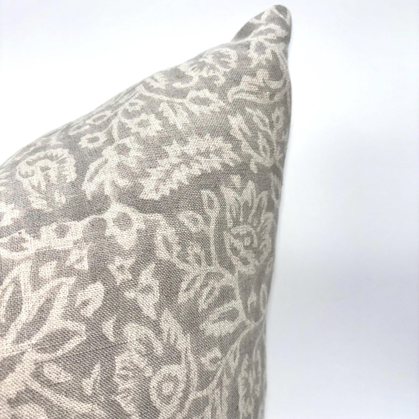 Henna - hand block printed linen pillow cover (gray)