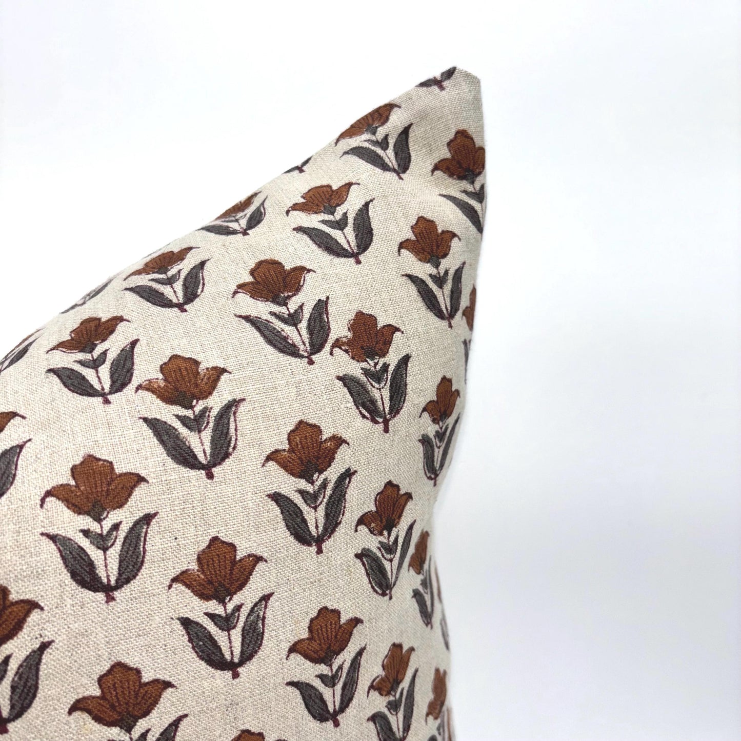 Tulip - hand block printed linen pillow cover (rust)