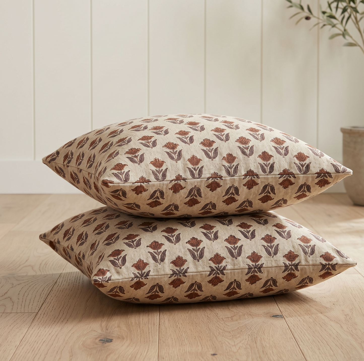 Floral pillow cover - rust-brown (Tulip)