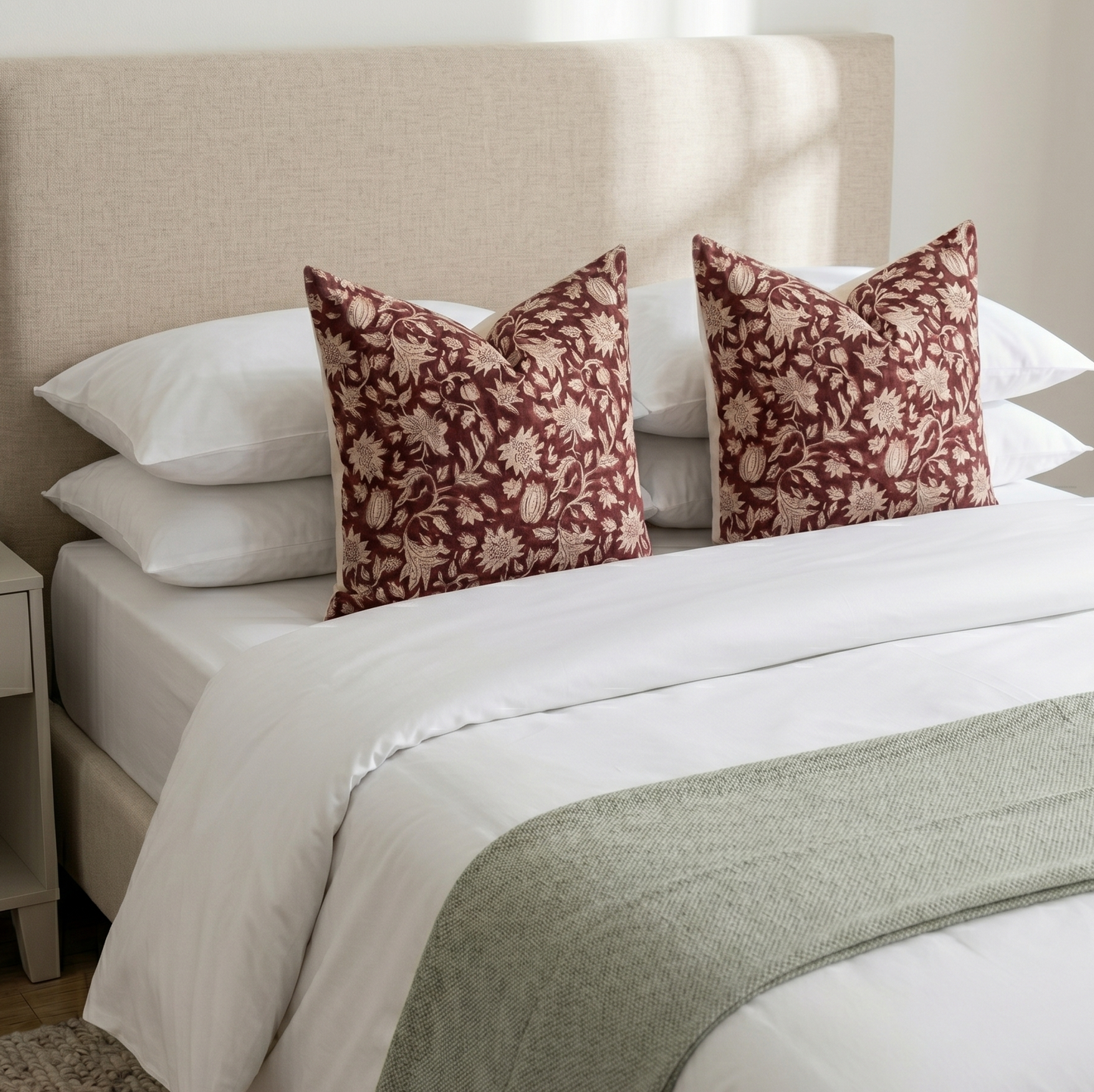 Block printed linen pillow cover - Xmas red (Cranberry)