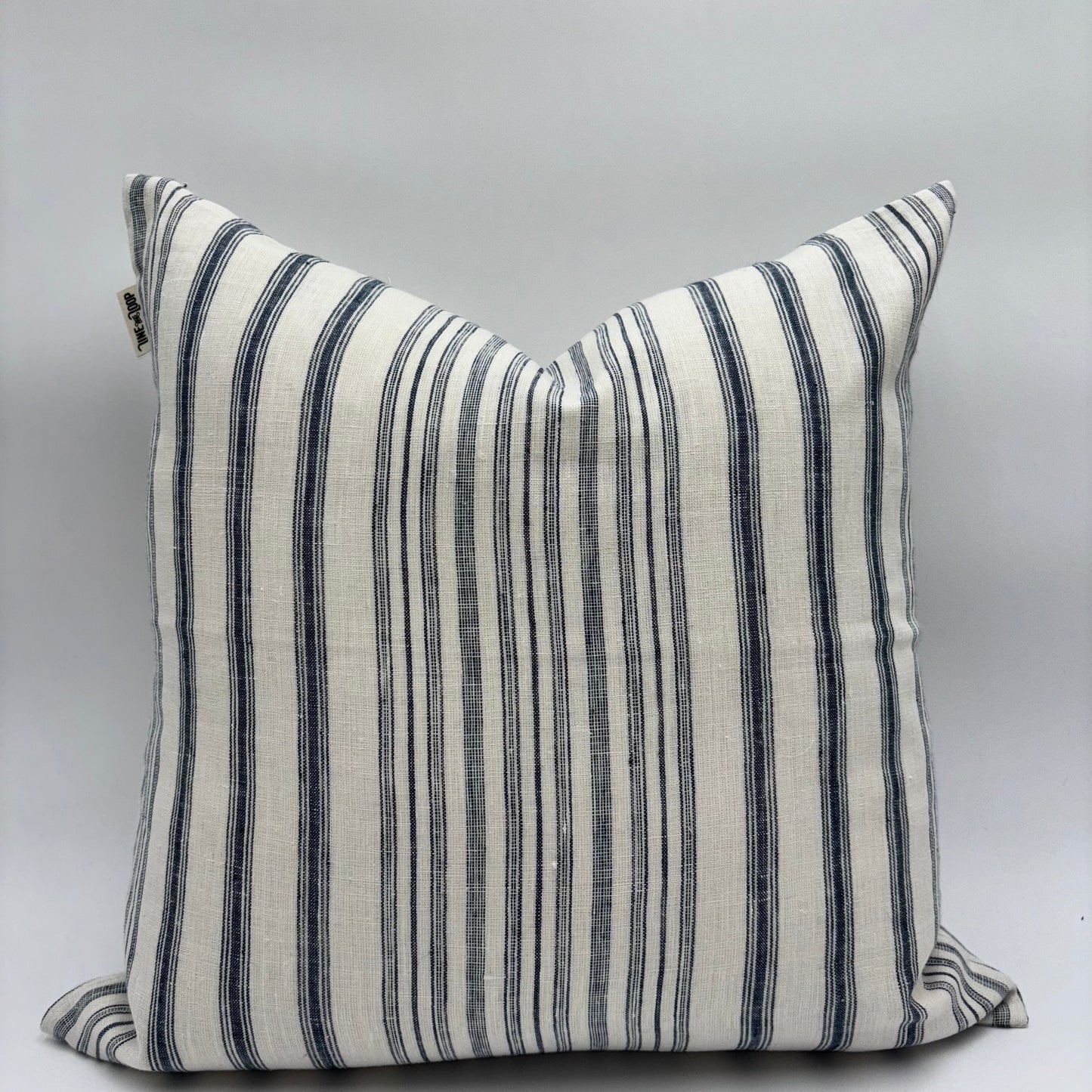 Ellie - yard dyed linen pillow cover (blue)