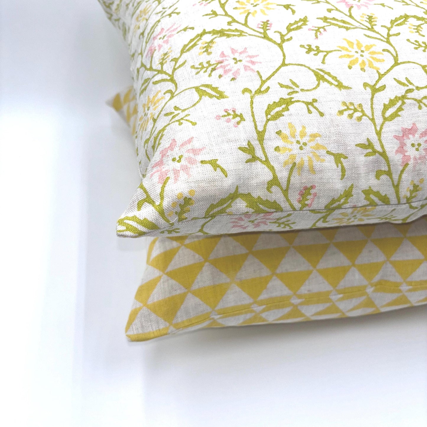 Yuna - hand block printed linen pillow cover (yellow)