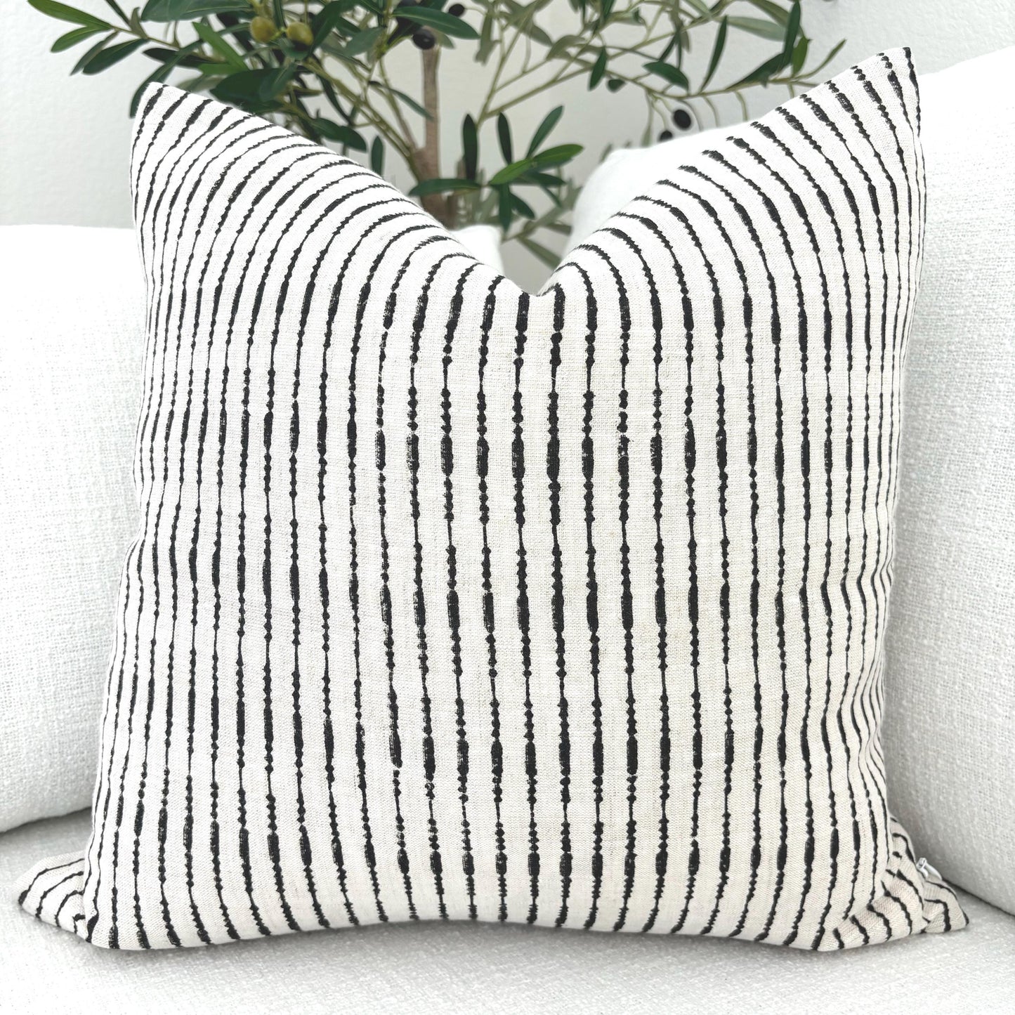 Ida - hand block printed linen pillow cover (black)