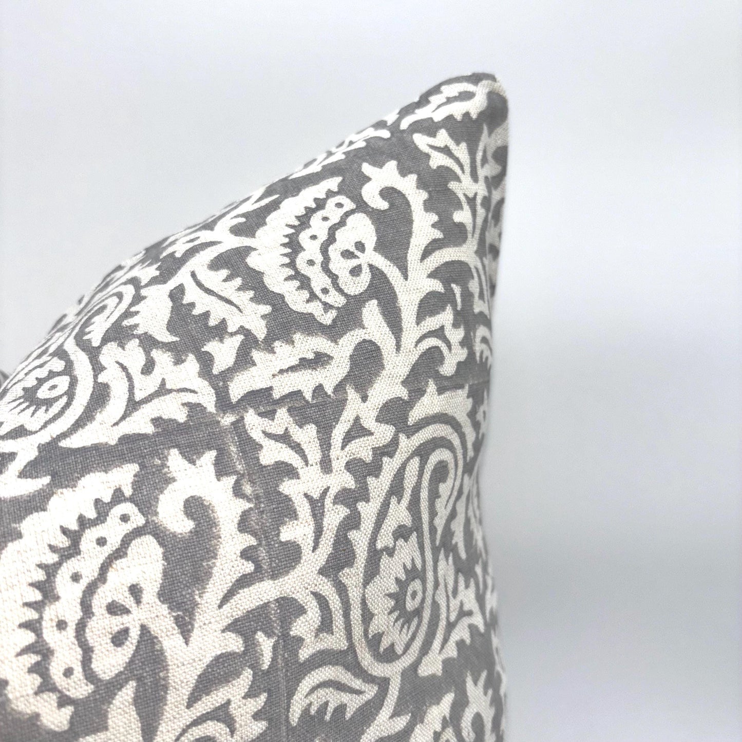 Hannah - hand block printed linen pillow cover (gray)