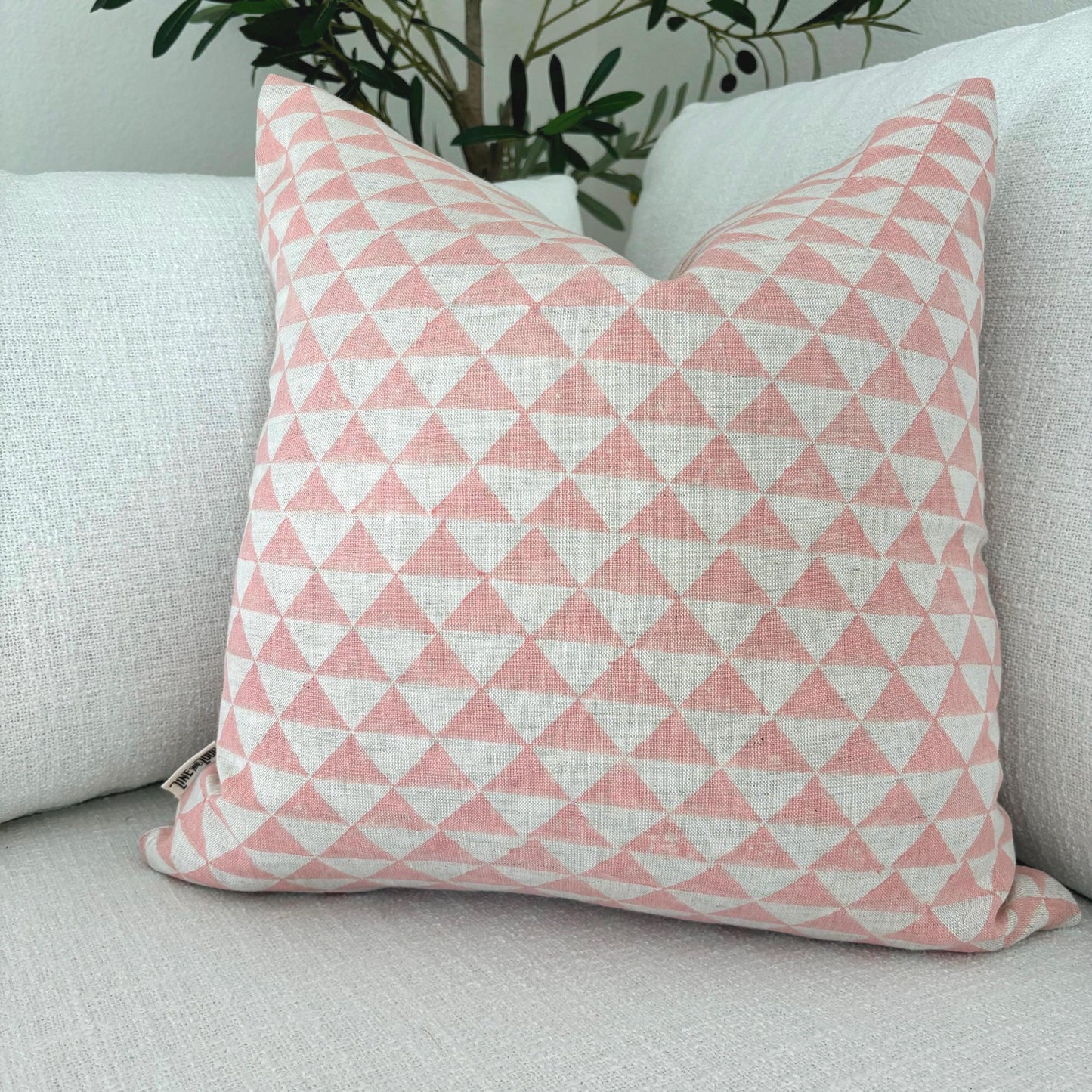 Leon - hand block printed linen pillow cover (pink)