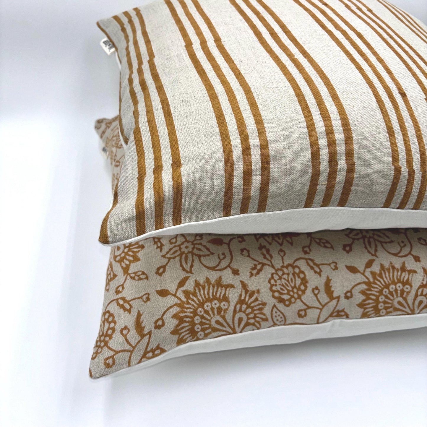Reina - hand block printed linen pillow cover (rust)