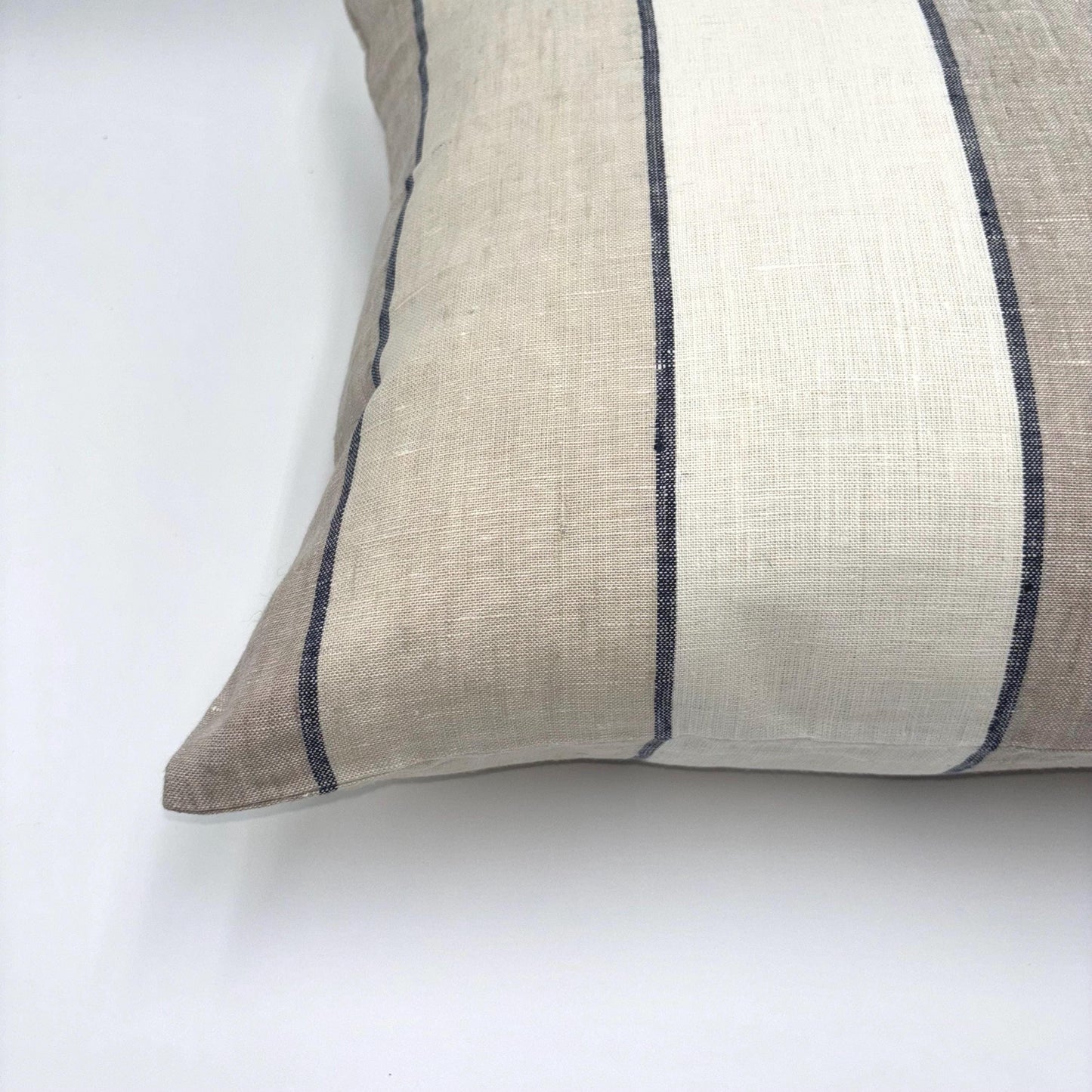 Stella - yarn dyed linen pillow cover (beige)