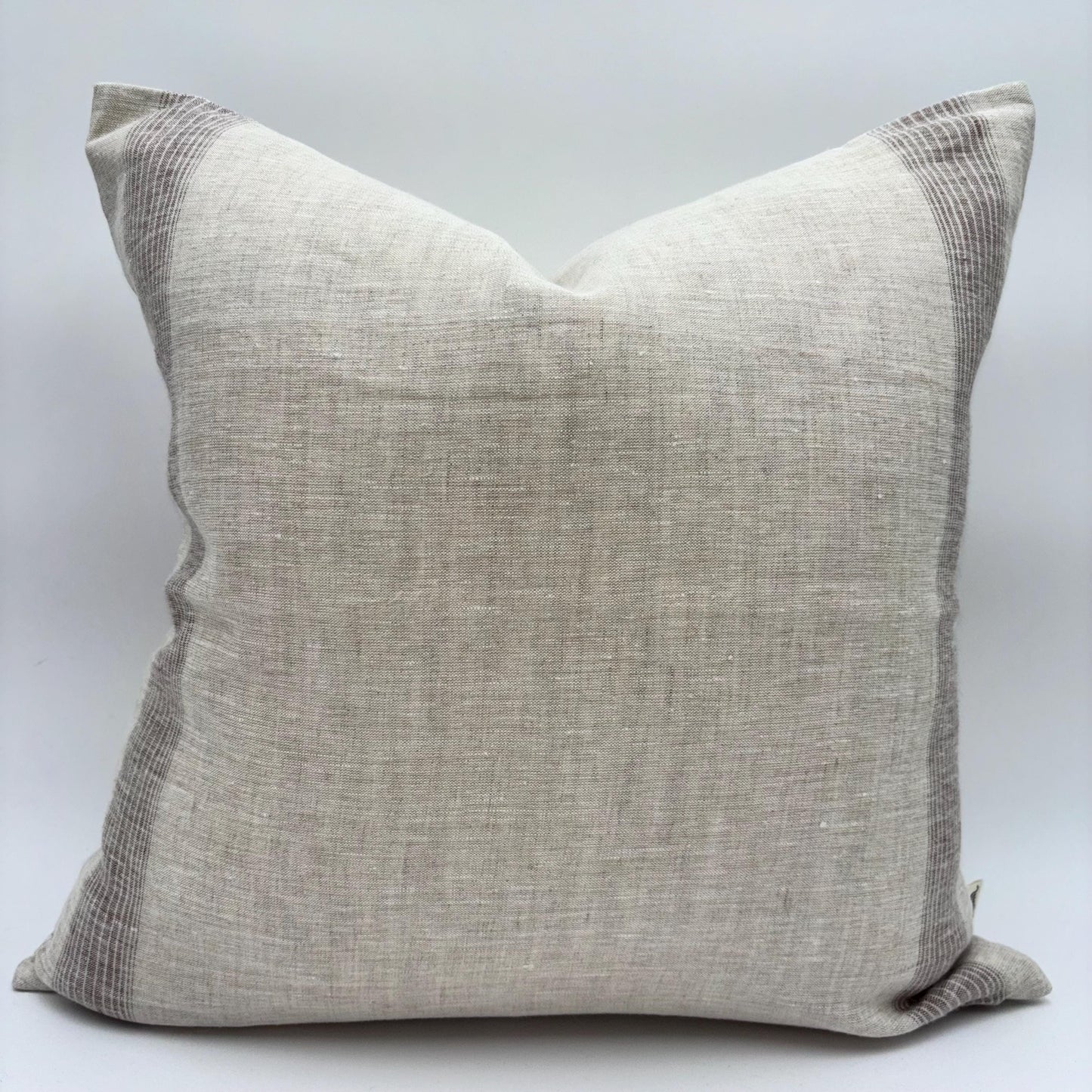 Chloe - yarn dyed linen pillow cover (brown)