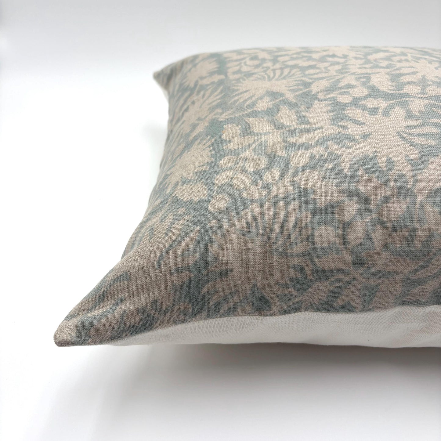 Laila - hand block printed linen pillow cover (blue)
