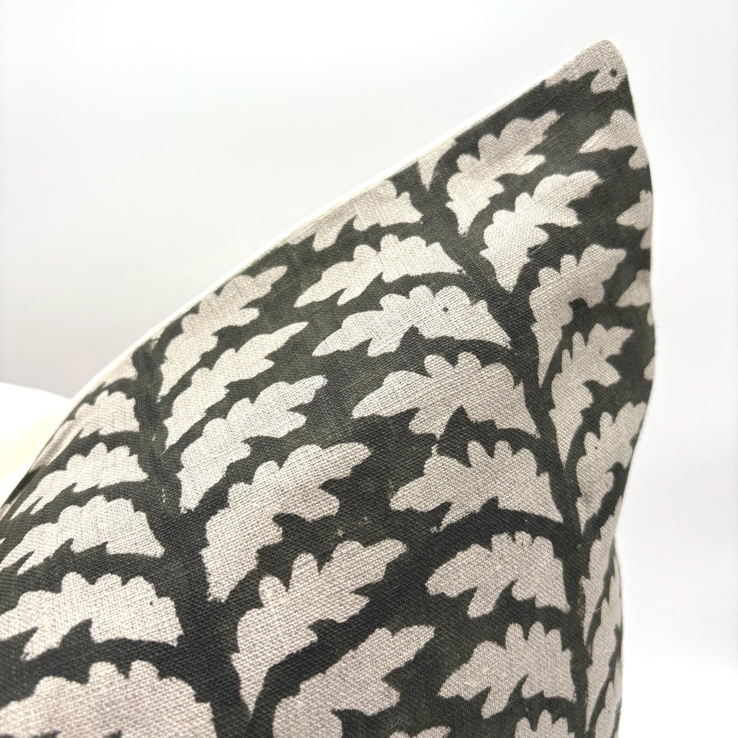 Christmas - hand block printed linen pillow cover (green)