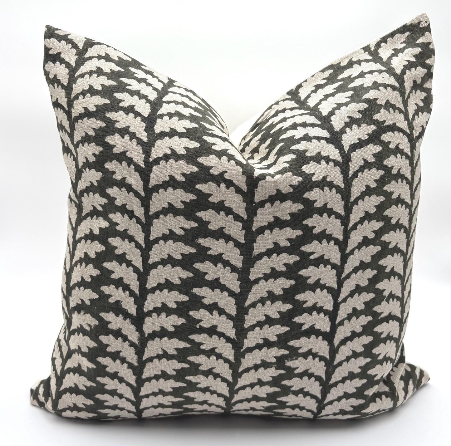 Christmas - hand block printed linen pillow cover (green)